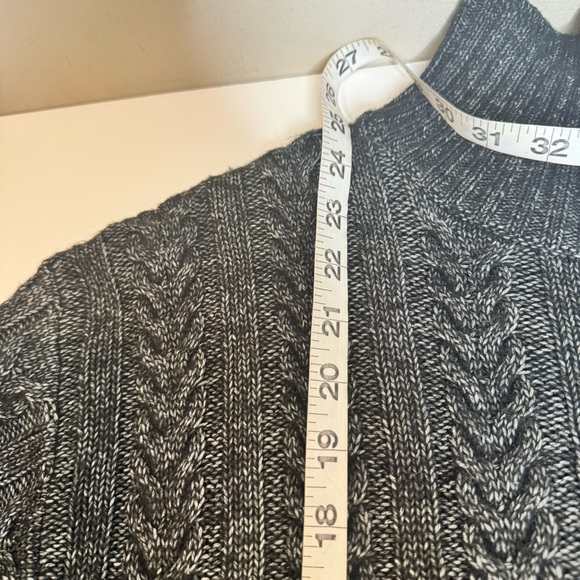 Splendid Gray Color Block Cable Knit Turtleneck Sweater - Picture 7 of 7